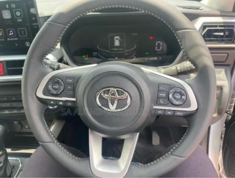 Toyota Raize Z 2025