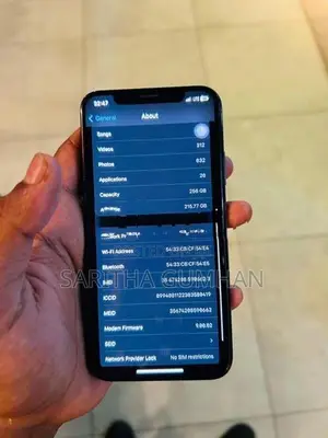 Apple iPhone X (Used)