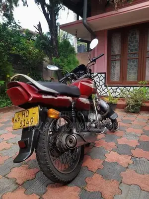 TVS Victor 2003