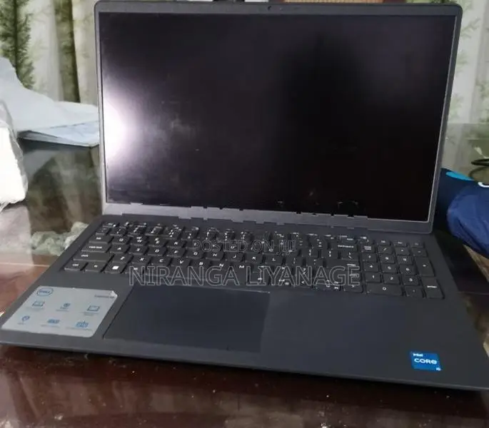 Dell Inspiron 15 3530 (Touch Screen) Laptop