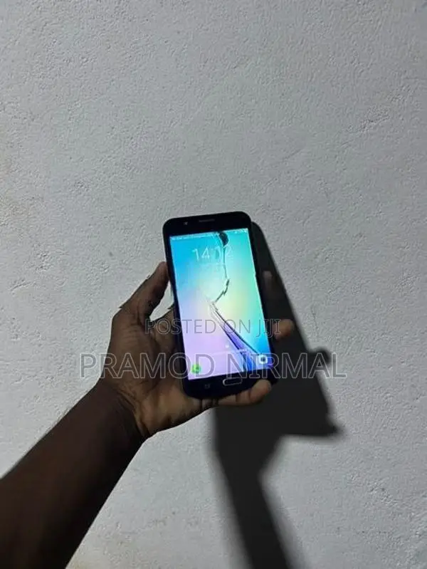 Samsung Galaxy J7 (Used)