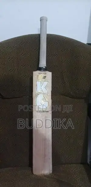 KG Size 6 Cricket Bat