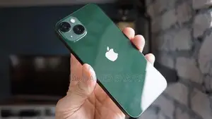 Apple iPhone 13 (Used)