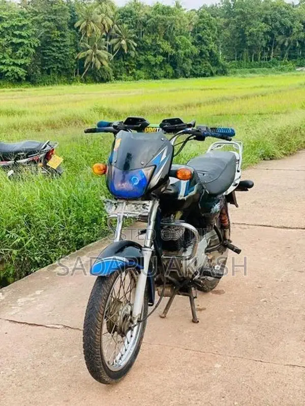 Bajaj CT100 2006