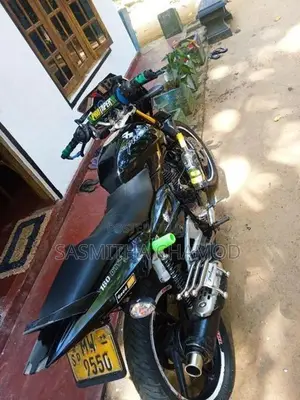 Bajaj Pulsar 180 2006