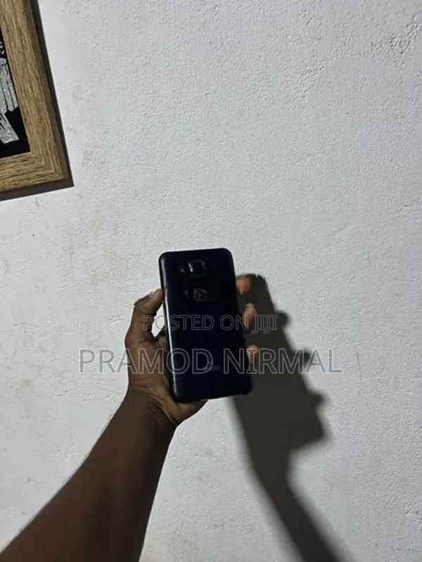 Samsung Galaxy J7 (Used)