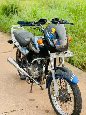Bajaj CT100 2006