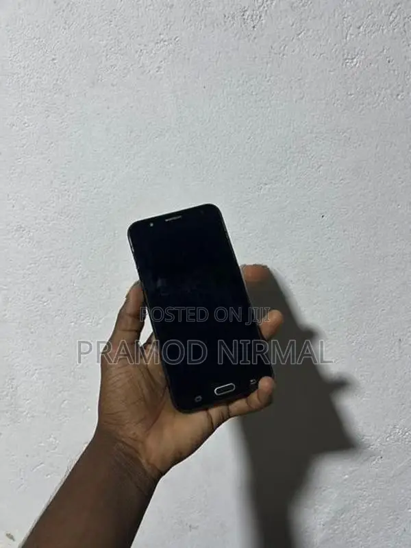 Samsung Galaxy J7 (Used)