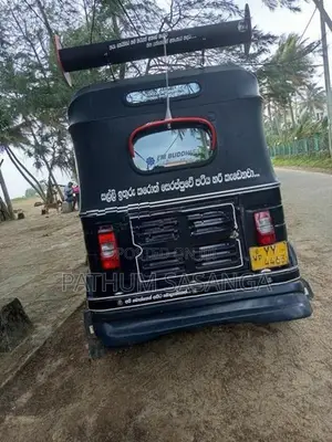 Bajaj RE 2012