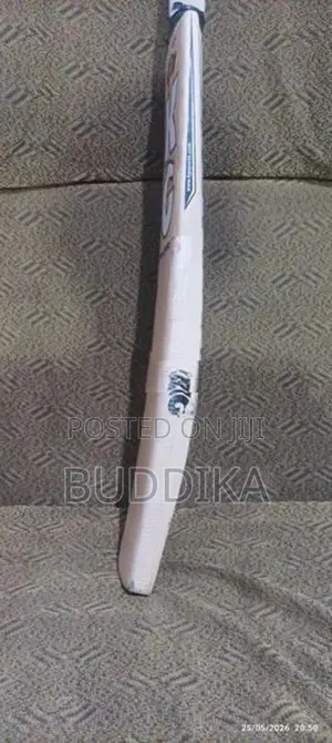 KG Size 6 Cricket Bat