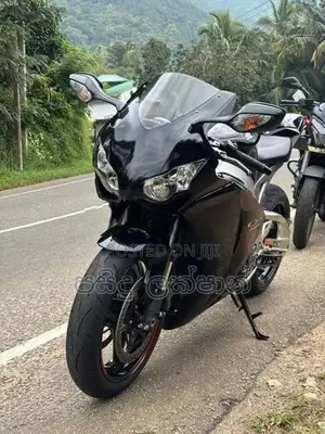 Honda CBR 2011