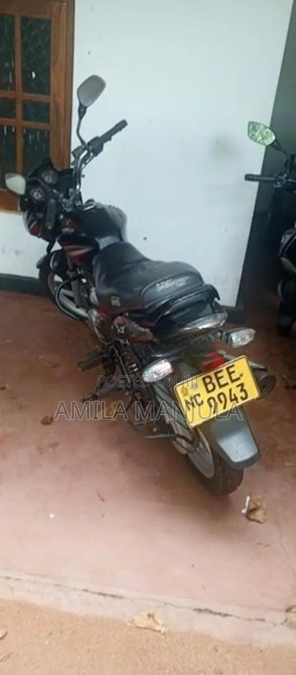 Bajaj Discover 125 2016