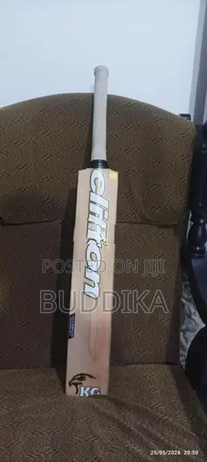 KG Size 6 Cricket Bat
