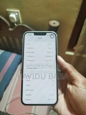 Apple iPhone 13 (Used)