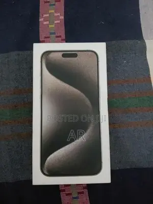 Apple iPhone 15 Pro Max 256GB (Used)