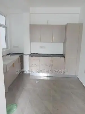 Unfurnished Apartment for Rent in Kohuwala
