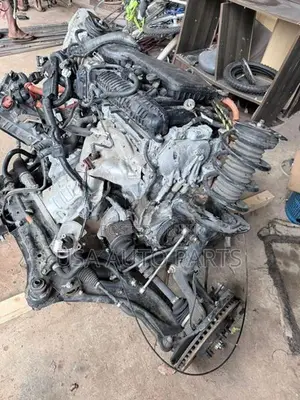 Nissan X Trail Engine with Gearbox