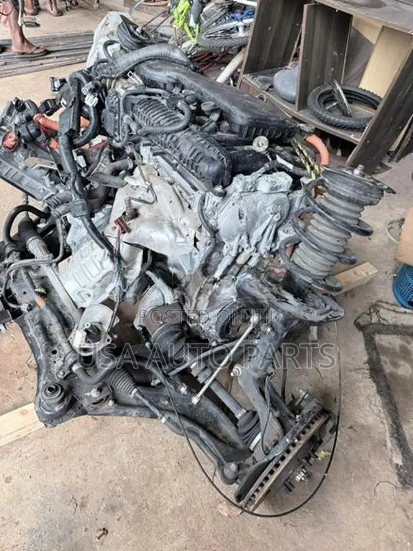 Nissan X Trail Engine with Gearbox
