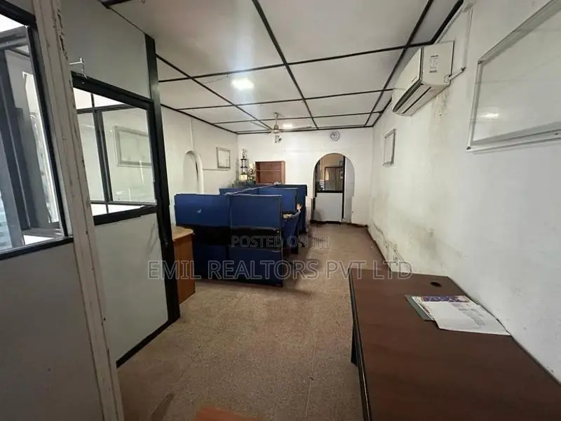 Office Building Space for Rent – Moratuwa (EM017NV)