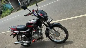 Bajaj CT100 2010