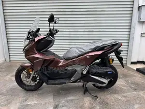 Honda ADV 160 2026