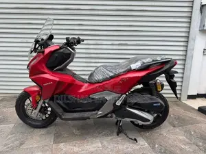 Honda ADV 160 2026