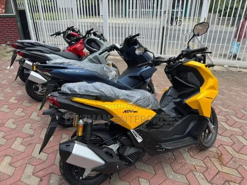 Honda ADV 160 2026