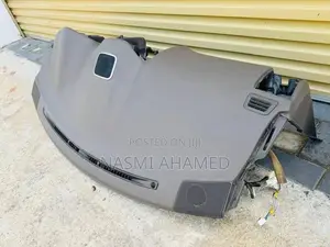 Toyota Harrier Dashboard