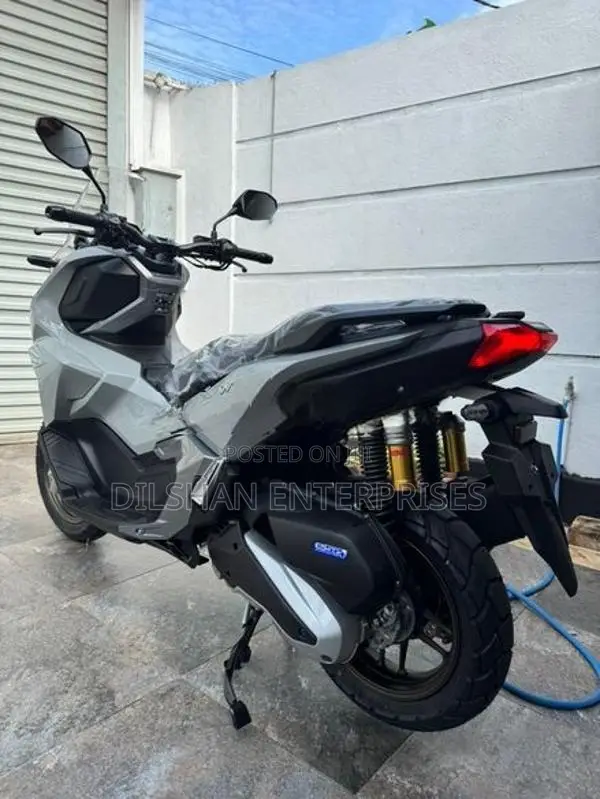 Honda ADV 160 2026
