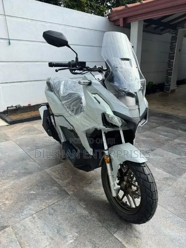 Honda ADV 160 2026