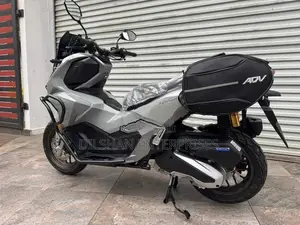 Honda ADV 160 2026