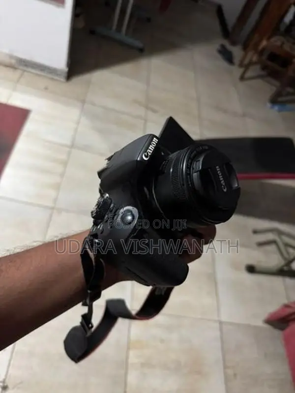 Canon 800D DSLR Camera