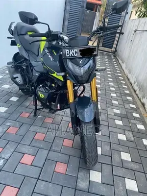 Hero Hunk 160R 4V 2026