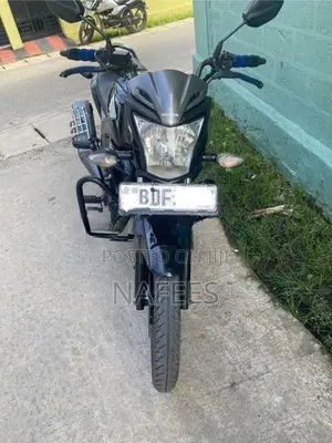 Honda CB Trigger 2016