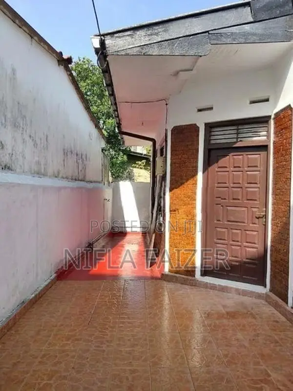 House for Sale in Kotikawatta