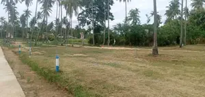 වාරියපොල නගරයෙන්ම නේවාසික කලාපයෙන් අගනා බිමකොටස්
