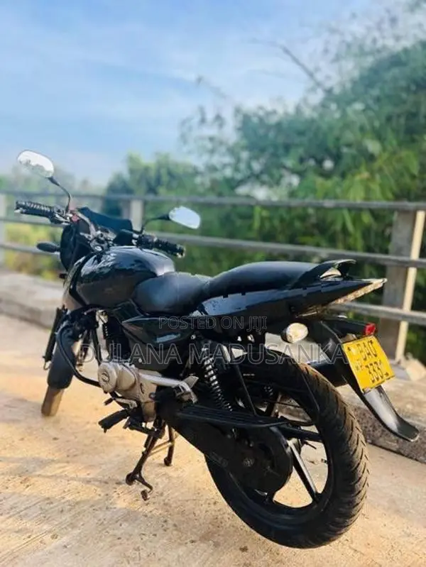 Bajaj Pulsar 150 2018