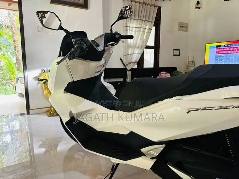 Honda PCX160 2025