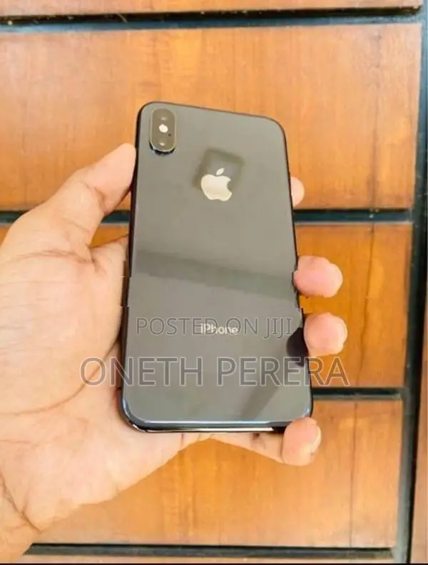 Apple iPhone XS 256GB (Used)
