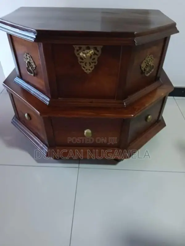 Teak Pettagama Antique