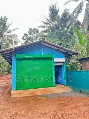 Warehouse for Rent in Hanwella