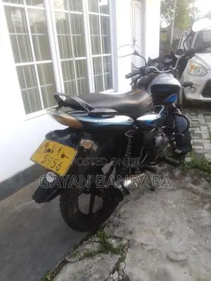 Bajaj Discover 100cc 2010
