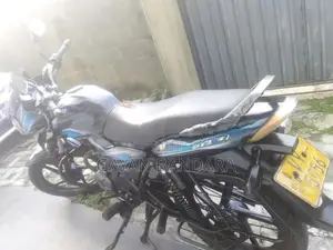 Bajaj Discover 100cc 2010