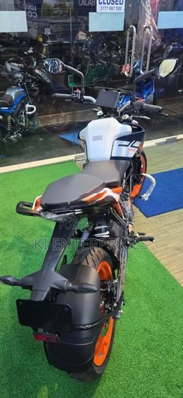 Bajaj Platina 2026
