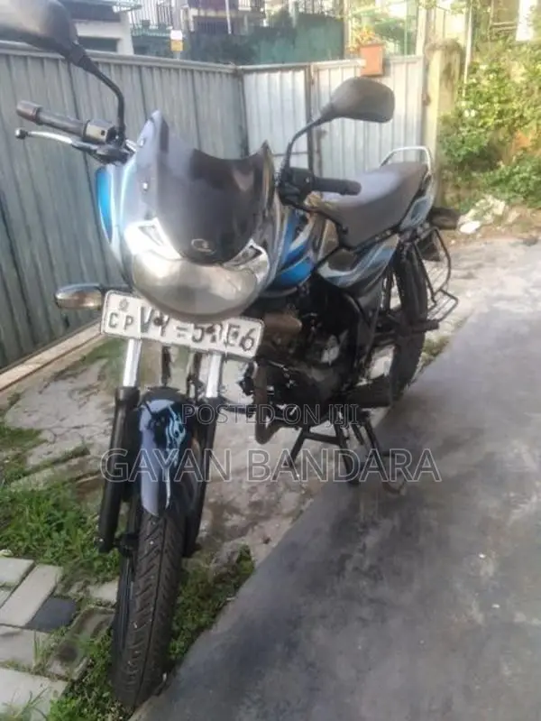 Bajaj Discover 100cc 2010