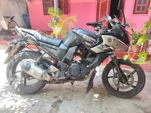 Yamaha Fazer 2014