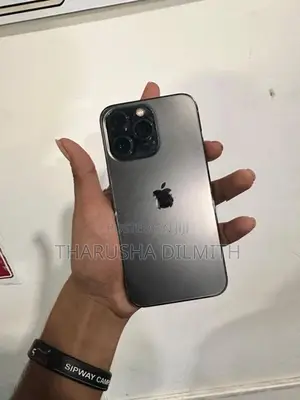 Apple iPhone 13 Pro 256GB (Used)