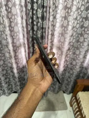 Apple iPhone 11 Pro Max (Used)