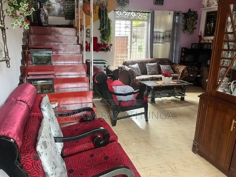 Two-Storey House for Sale – Kohilawatta, Wellampitiya