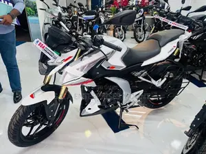 Bajaj Pulsar N160 Premium 2026